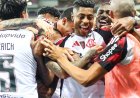 Flamengo goleia Sport e assume liderança; Santos derrota Palmeiras