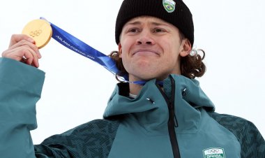 Lula parabeniza Lucas Pinheiro por ouro inédito nos Jogos de Inverno