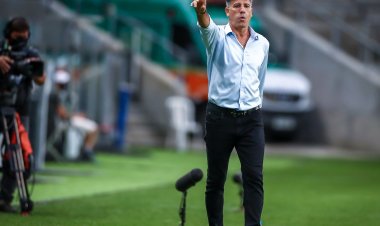 Vasco anuncia acerto com o técnico Renato Gaúcho