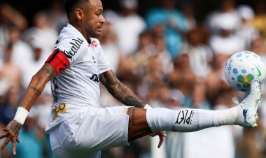 Neymar passa em branco na véspera de última convocação antes da Copa