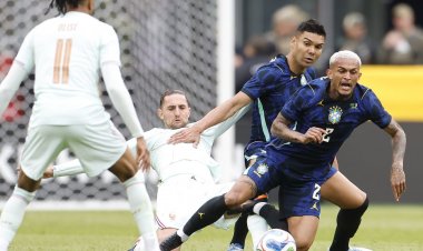 Brasil joga mal e perde de 2 a 1 para a França nos EUA