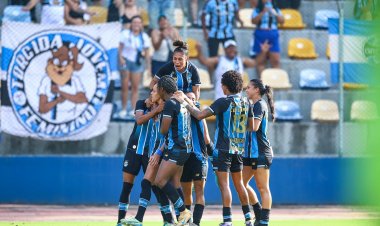 Grêmio supera Internacional por 2 a 1 no Brasileiro Feminino