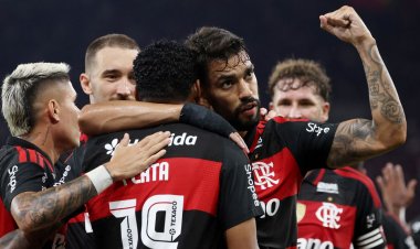 Flamengo reage e vence Santos de virada por 3 a 1 no Brasileirão