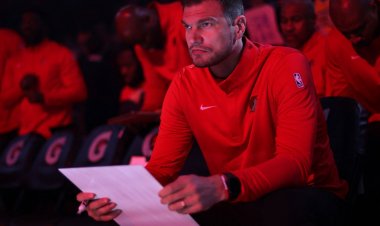 NBA: Tiago Splitter, do Portland, é 1º técnico brasileiro nos playoffs