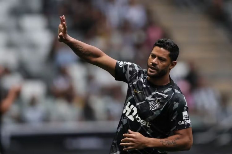 Veja os bastidores que aproximam Hulk da saída do Atlético-MG