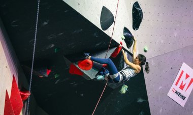 Marina Dias vence etapa da Copa do Mundo de paraescalada nos EUA