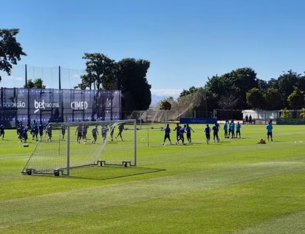 Cruzeiro tem ausência de titular em treino aberto
